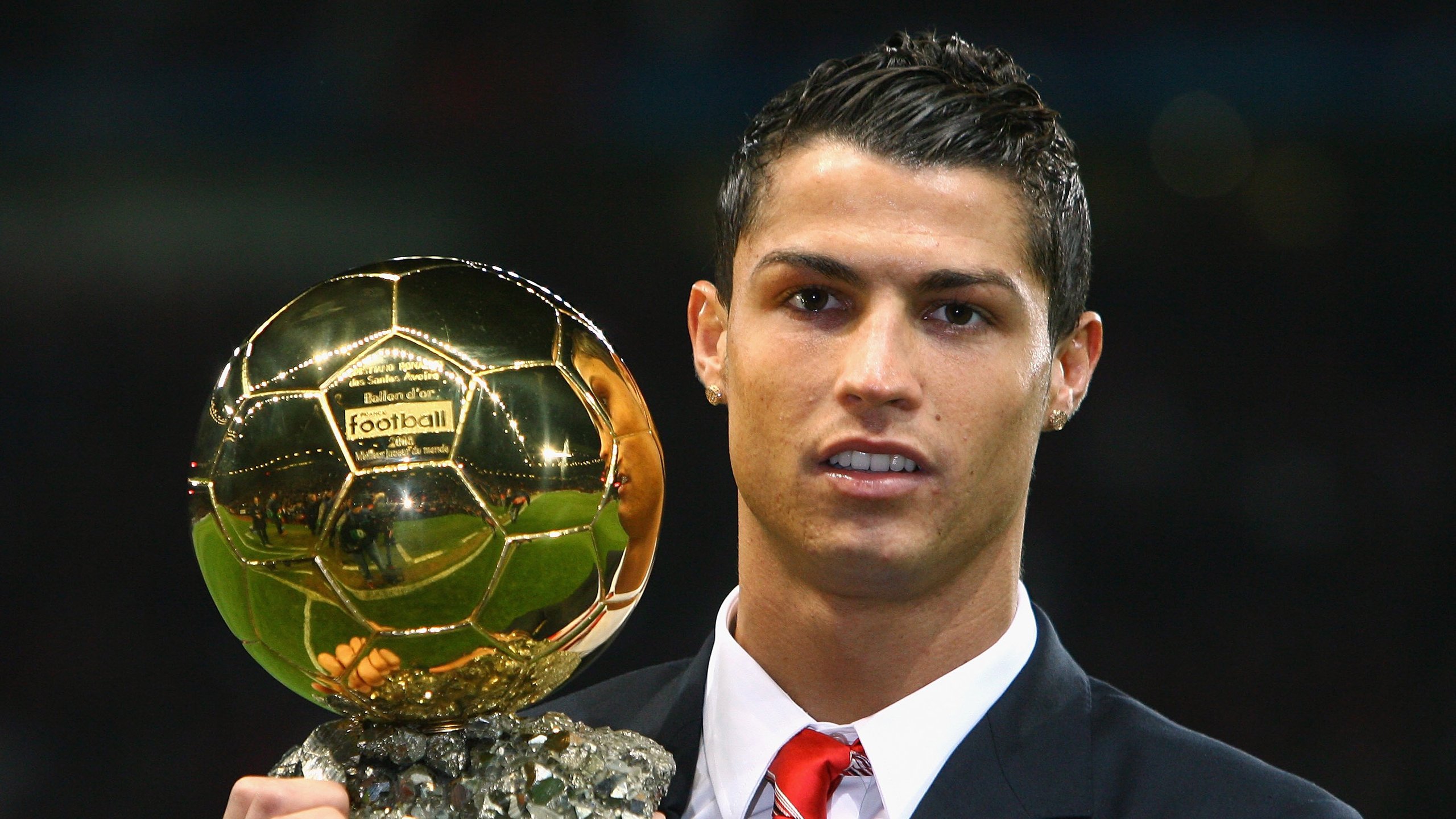 国足球员传球视野能力评估,传球视野训练方法